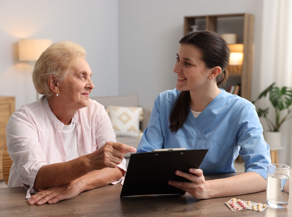 How In-Home Care Helps With Medication Reminders